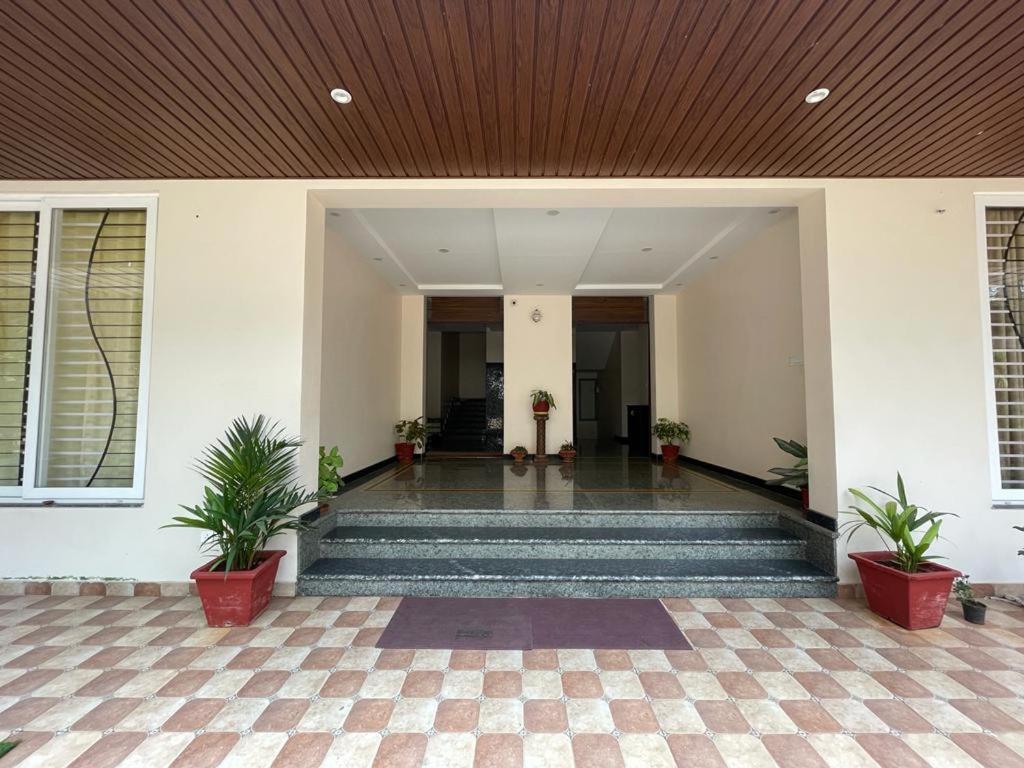 Aikya Kadri #Your Home Away From Home# Non Smoke# Vegetarians Preferred# Strictly For Families Mangaluru Exterior foto