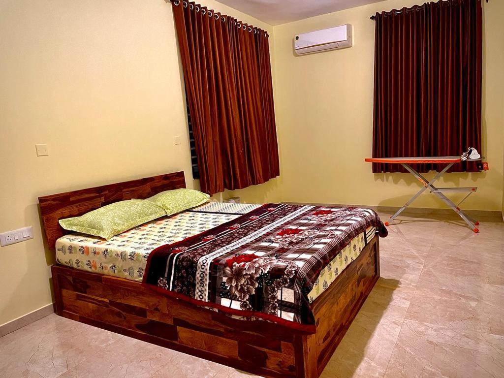 Aikya Kadri #Your Home Away From Home# Non Smoke# Vegetarians Preferred# Strictly For Families Mangaluru Exterior foto