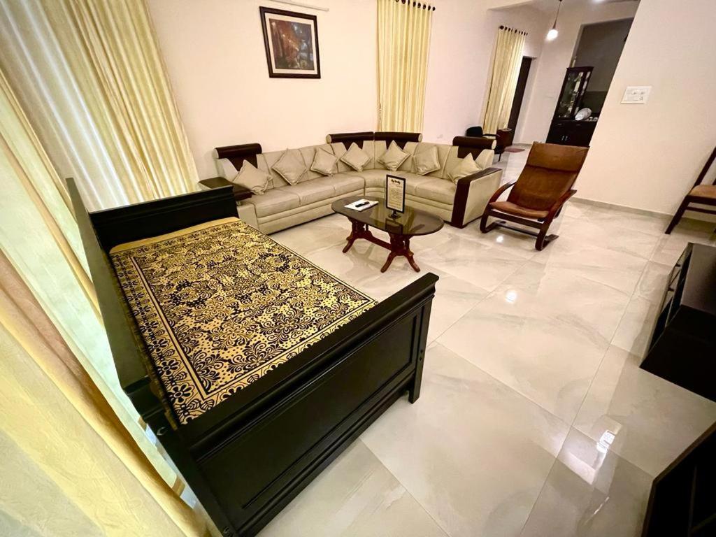 Aikya Kadri #Your Home Away From Home# Non Smoke# Vegetarians Preferred# Strictly For Families Mangaluru Exterior foto